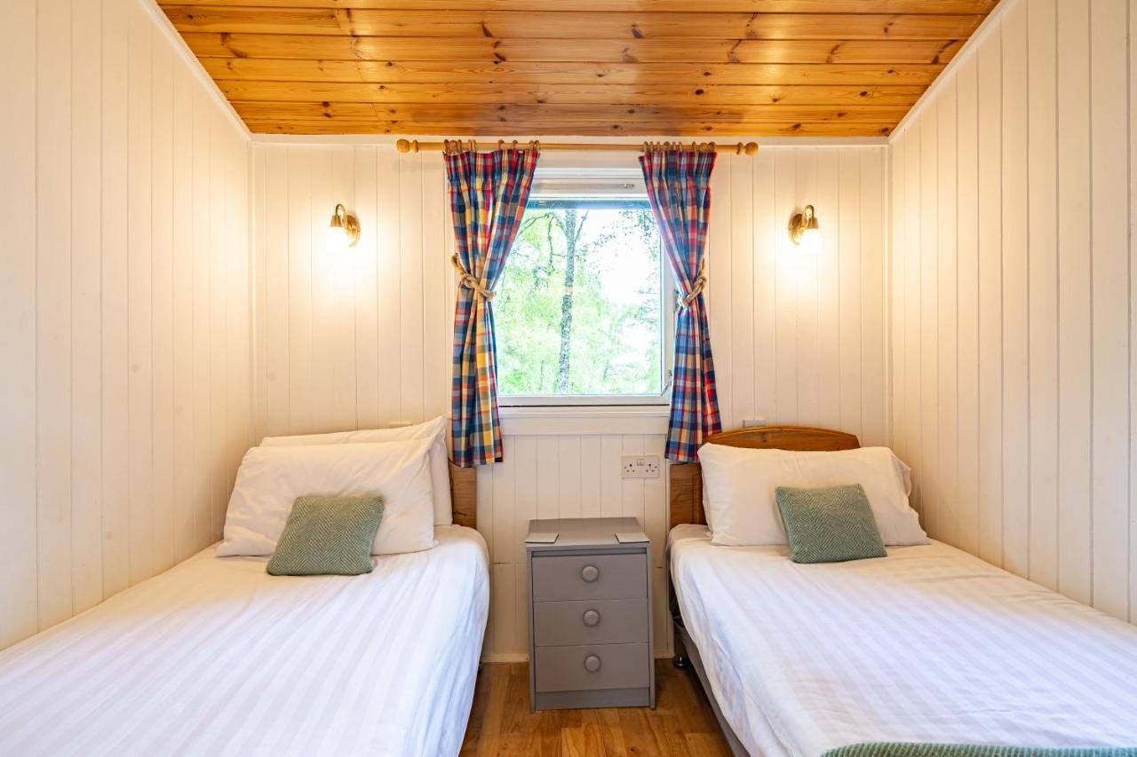 Heather Lodge 10 With Hot Tub Belladrum Exterior foto